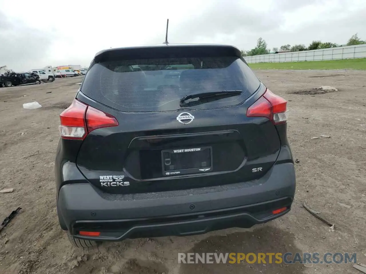 6 fotografías del automóvil dañado 3N1CP5CU6KL529272 NISSAN KICKS 2019