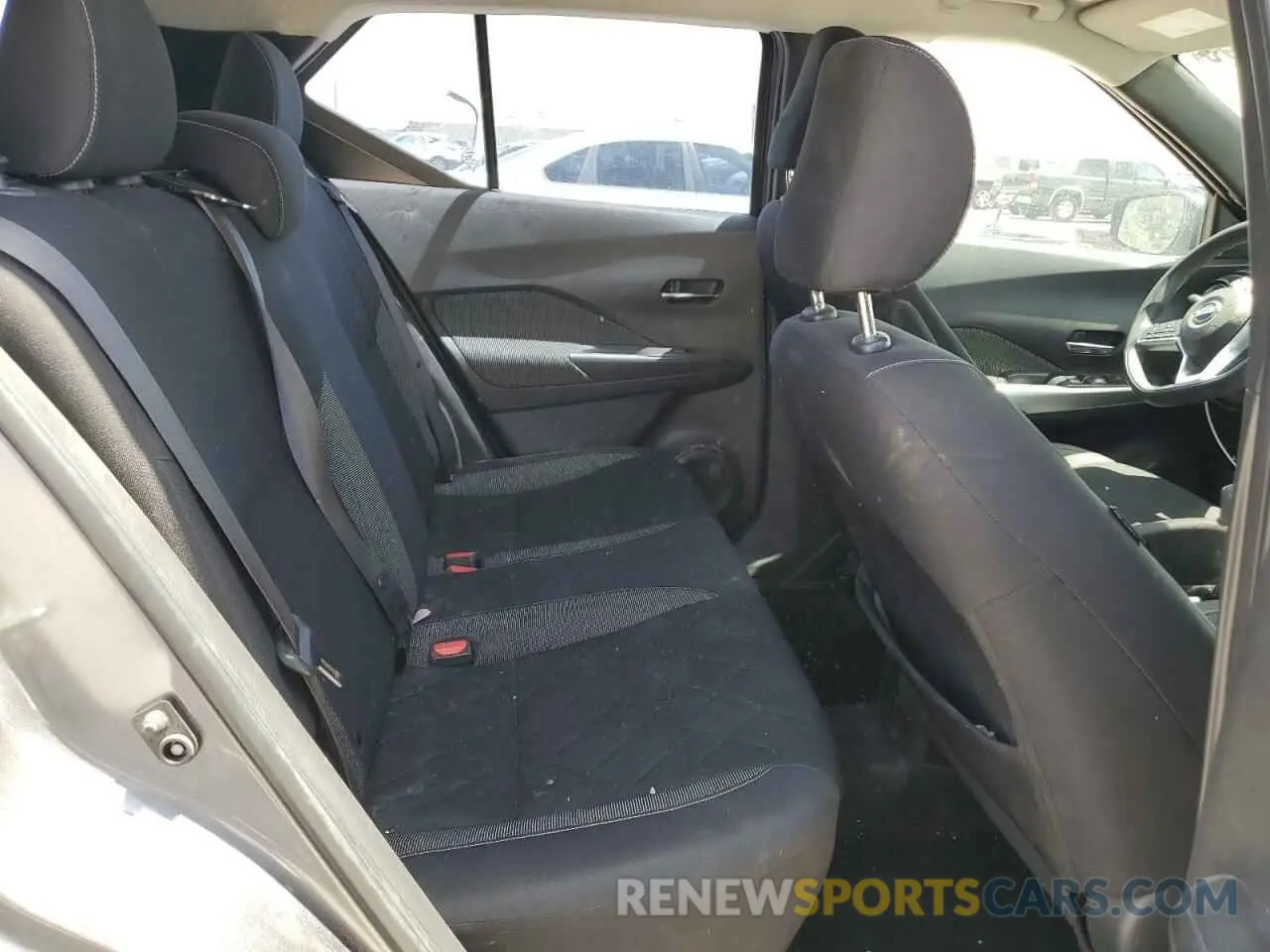 11 fotografías del automóvil dañado 3N1CP5CU6KL529630 NISSAN KICKS 2019