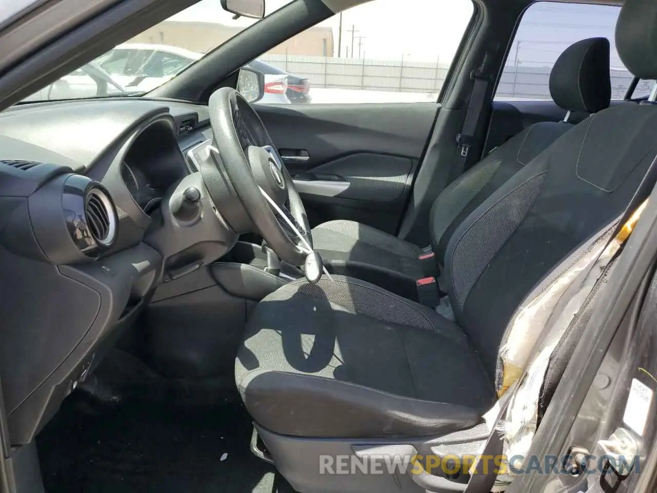 7 fotografías del automóvil dañado 3N1CP5CU6KL529630 NISSAN KICKS 2019