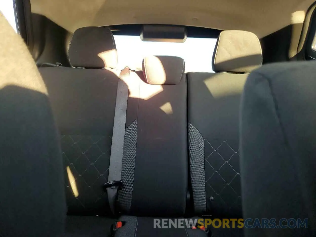 10 fotografías del automóvil dañado 3N1CP5CU6KL549358 NISSAN KICKS 2019