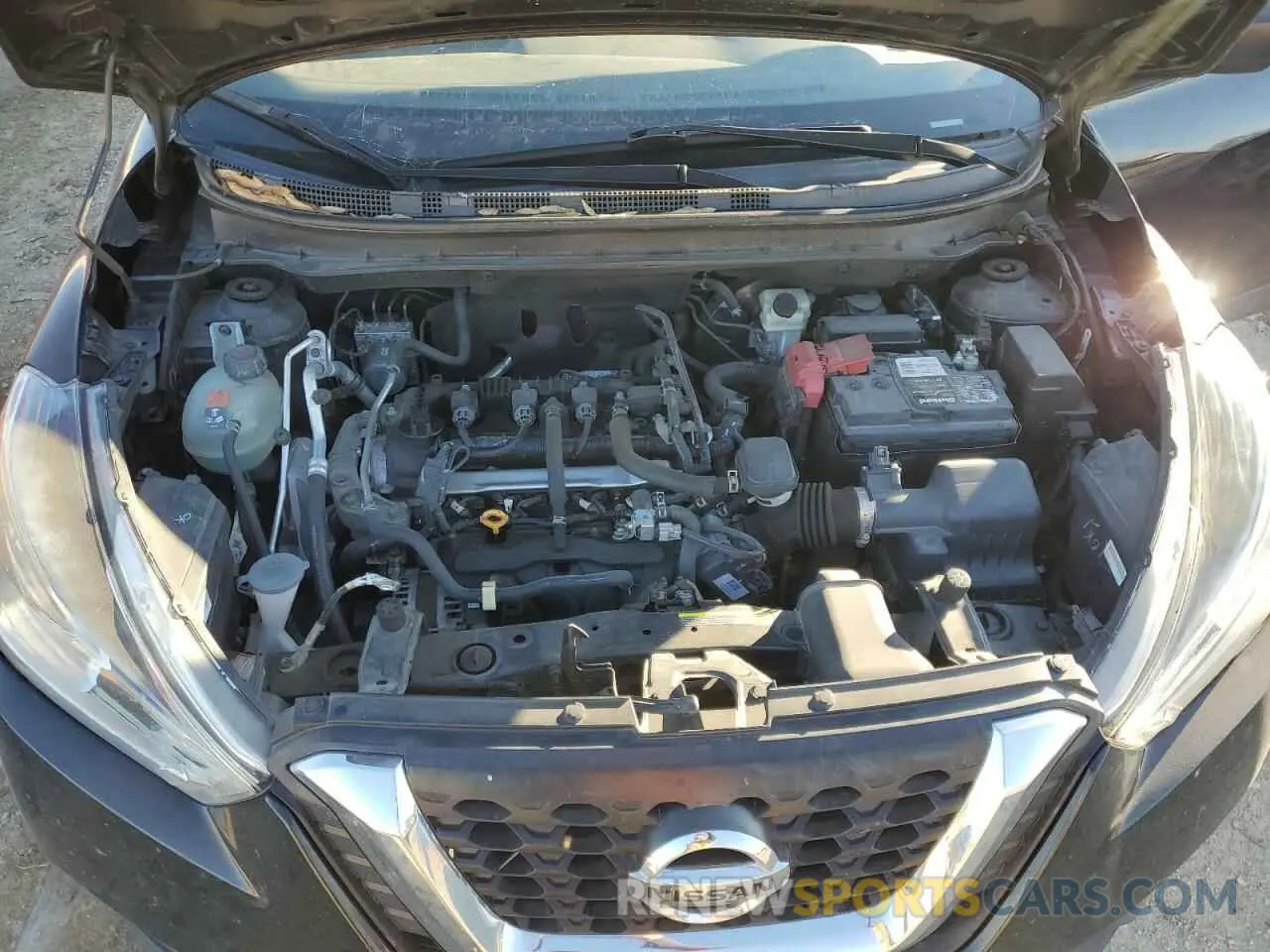 12 fotografías del automóvil dañado 3N1CP5CU6KL564779 NISSAN KICKS 2019