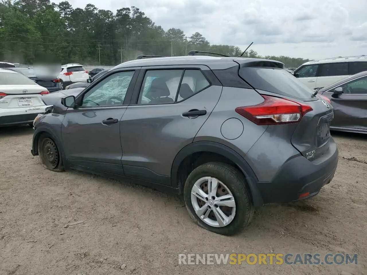 2 fotografías del automóvil dañado 3N1CP5CU7KL489087 NISSAN KICKS 2019