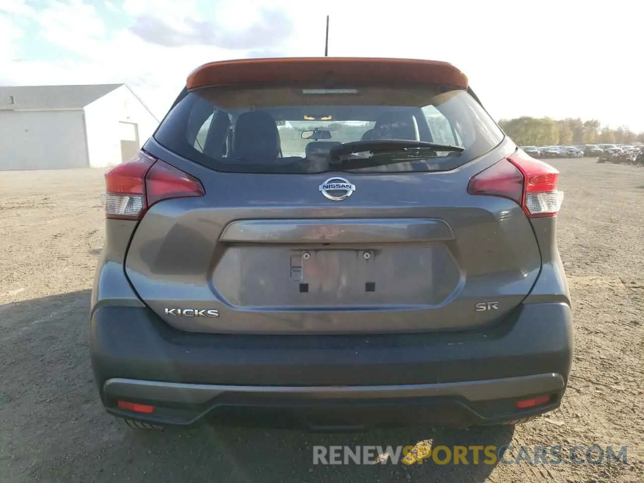 6 fotografías del automóvil dañado 3N1CP5CU7KL493060 NISSAN KICKS 2019