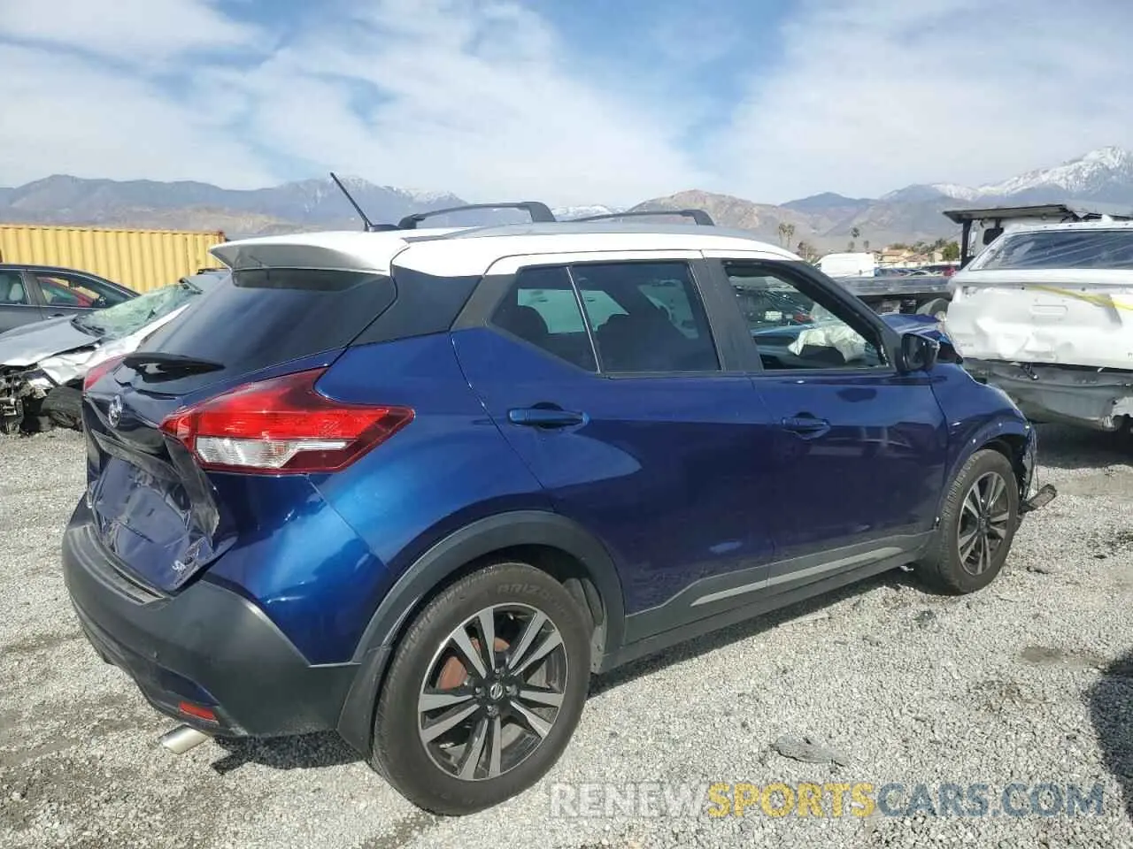 3 fotografías del automóvil dañado 3N1CP5CU7KL517566 NISSAN KICKS 2019