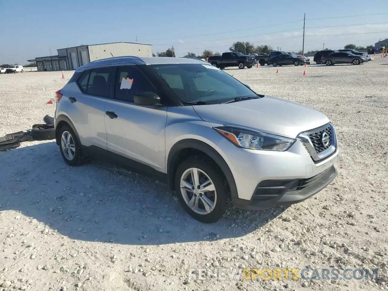 4 fotografías del automóvil dañado 3N1CP5CU7KL543908 NISSAN KICKS 2019