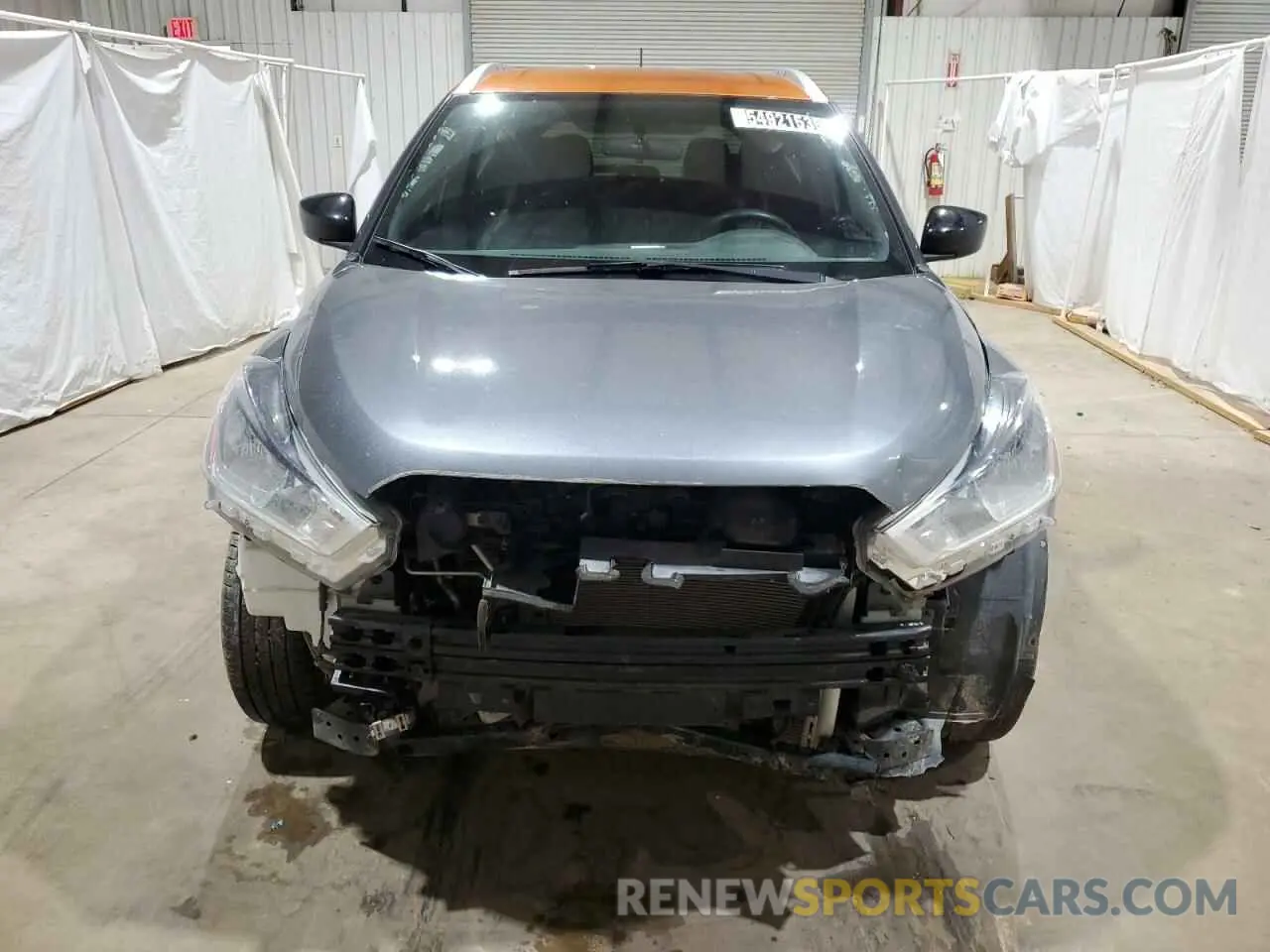 5 fotografías del automóvil dañado 3N1CP5CU7KL546372 NISSAN KICKS 2019