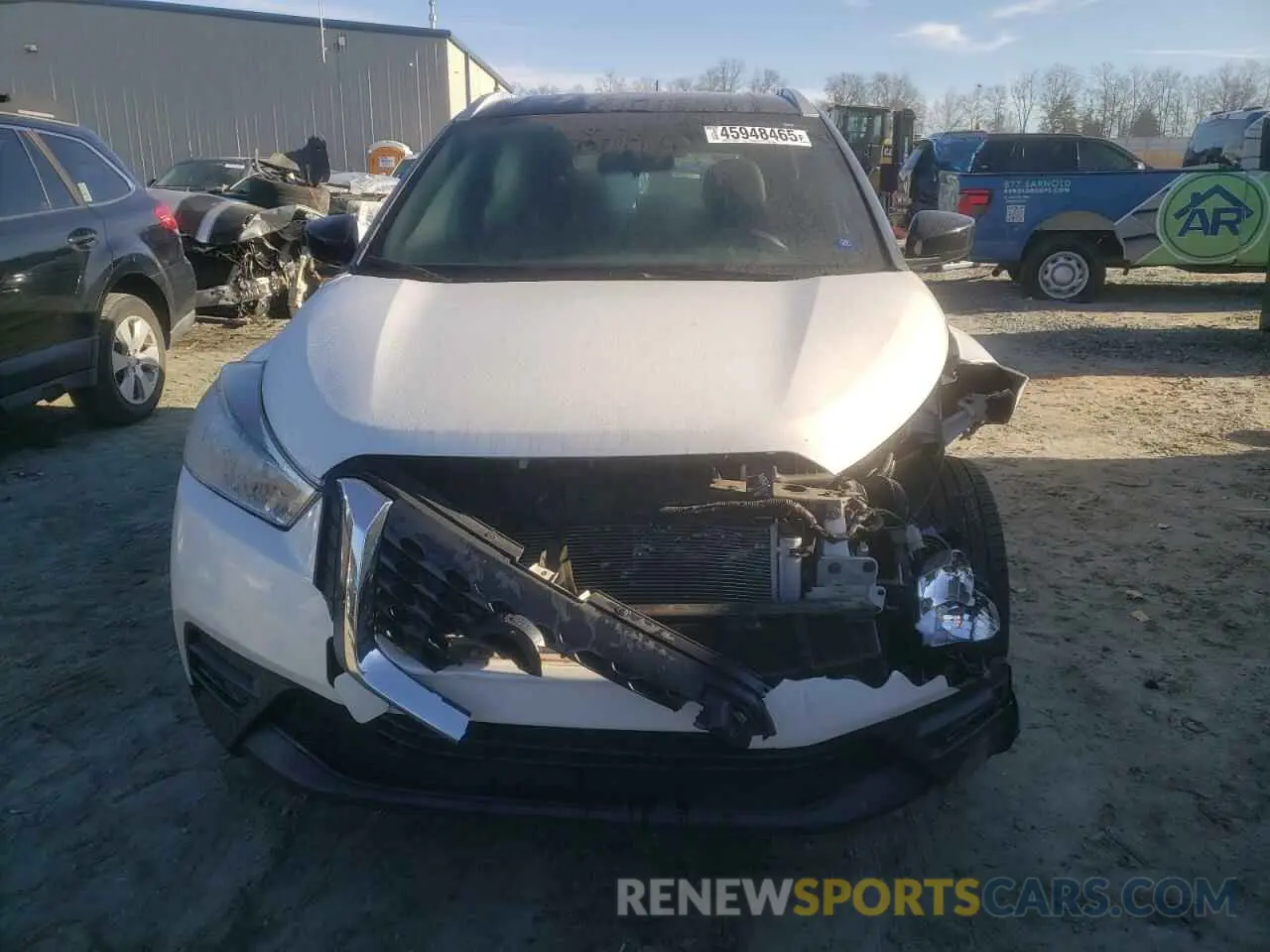 5 fotografías del automóvil dañado 3N1CP5CU7KL563916 NISSAN KICKS 2019