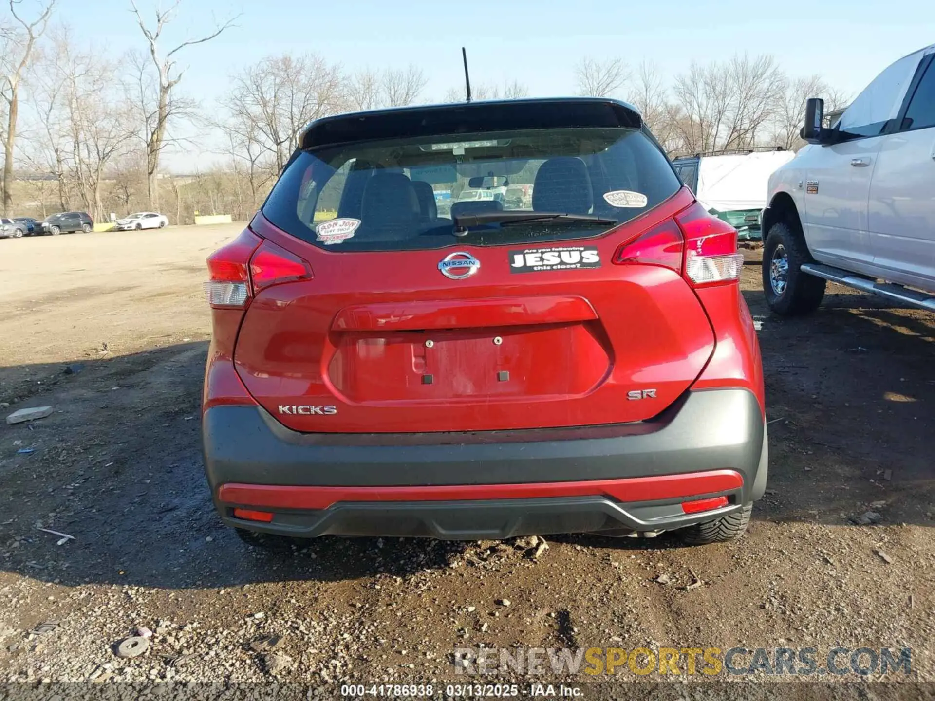 16 fotografías del automóvil dañado 3N1CP5CU8KL480351 NISSAN KICKS 2019