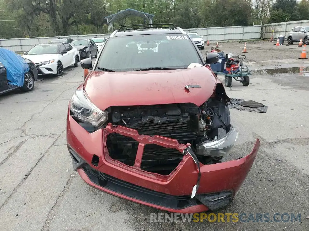5 fotografías del automóvil dañado 3N1CP5CU8KL482701 NISSAN KICKS 2019