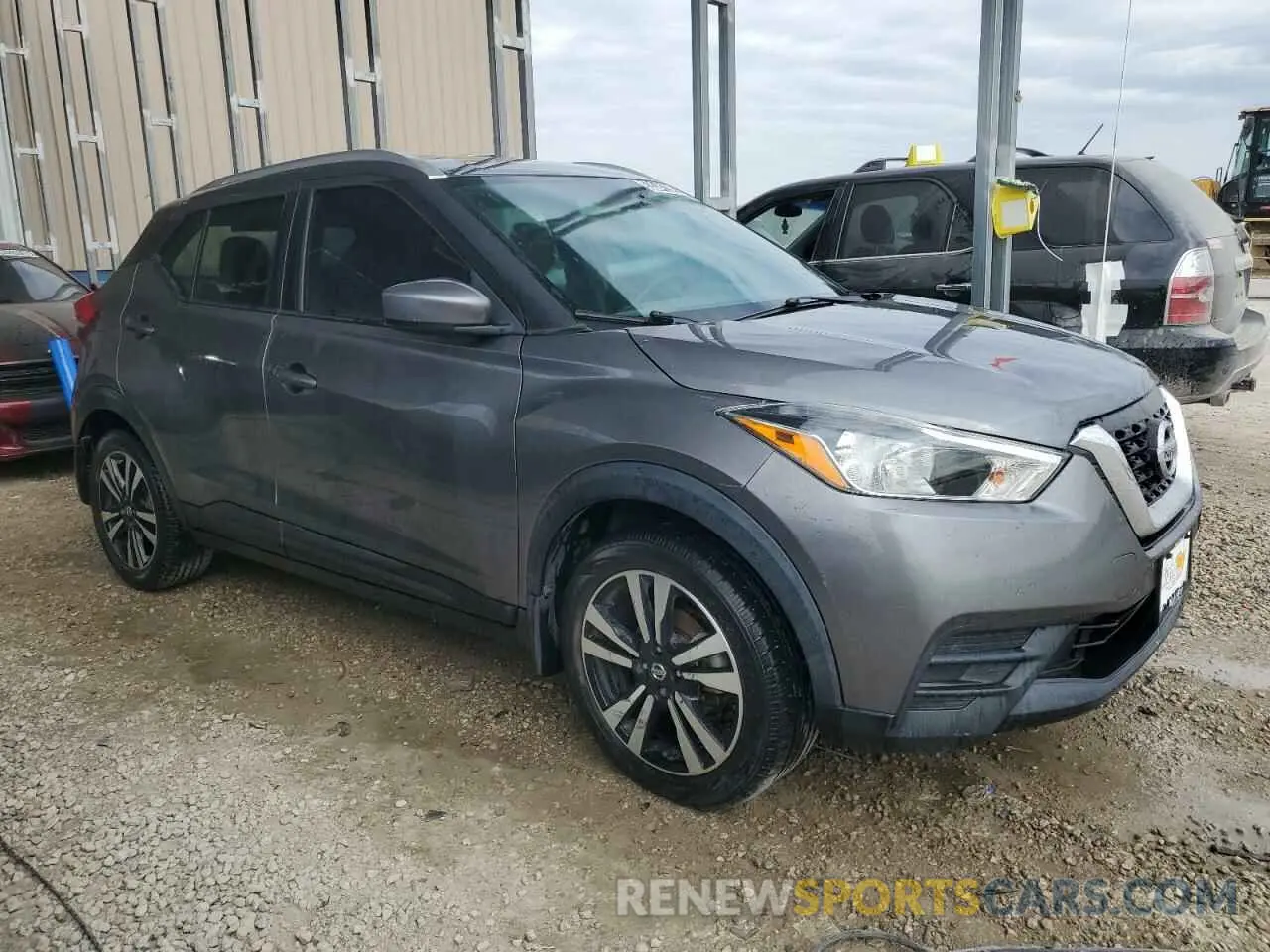 4 fotografías del automóvil dañado 3N1CP5CU8KL495433 NISSAN KICKS 2019