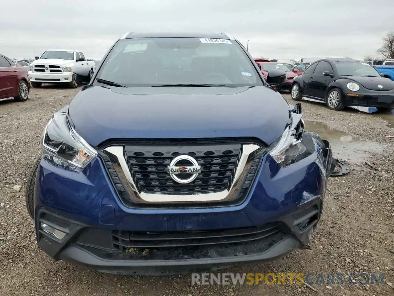 5 fotografías del automóvil dañado 3N1CP5CU8KL532707 NISSAN KICKS 2019
