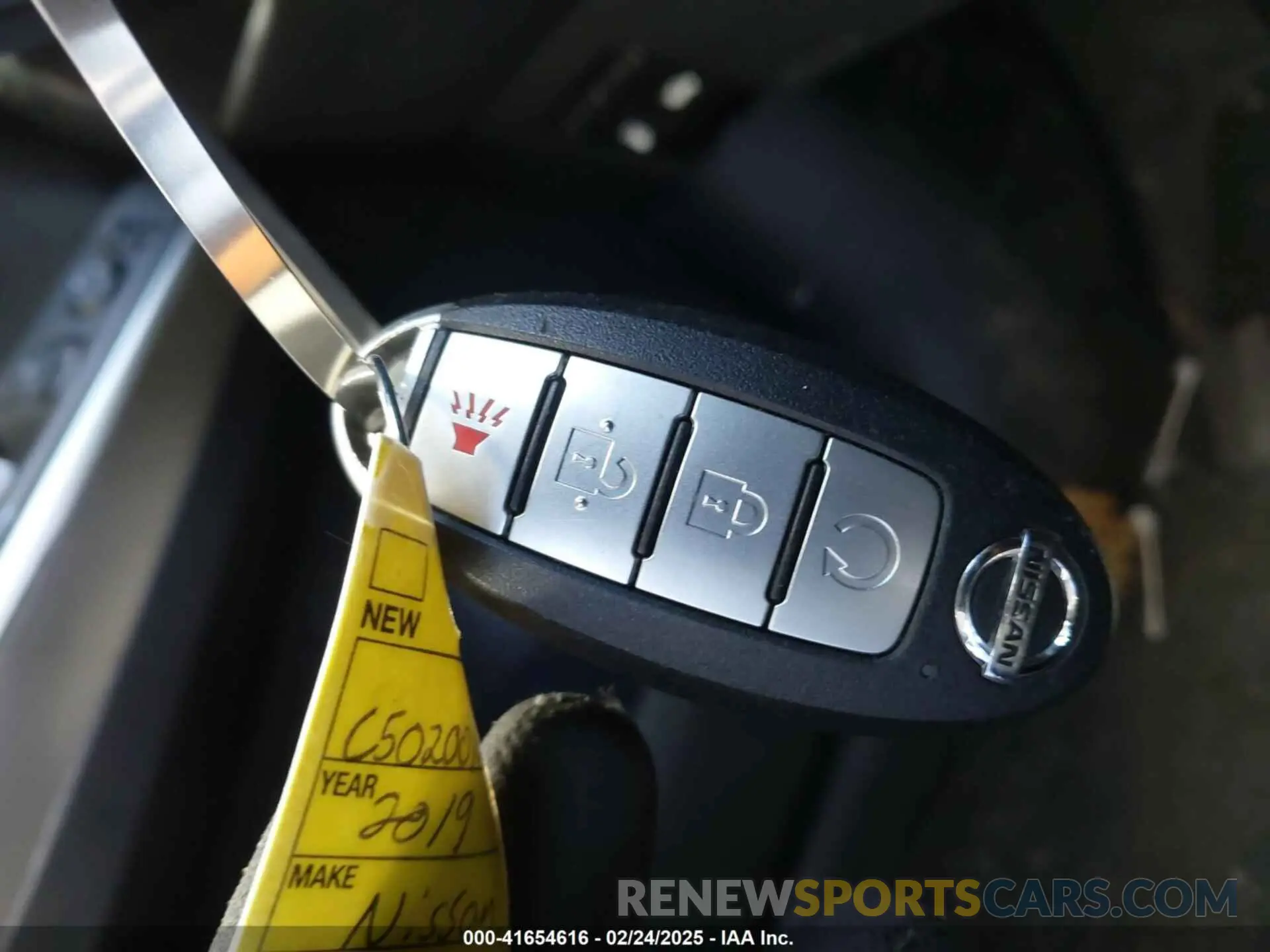 11 fotografías del automóvil dañado 3N1CP5CU8KL544677 NISSAN KICKS 2019