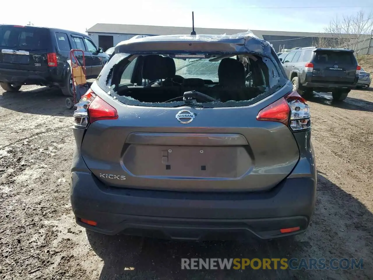 6 fotografías del automóvil dañado 3N1CP5CU8KL557901 NISSAN KICKS 2019