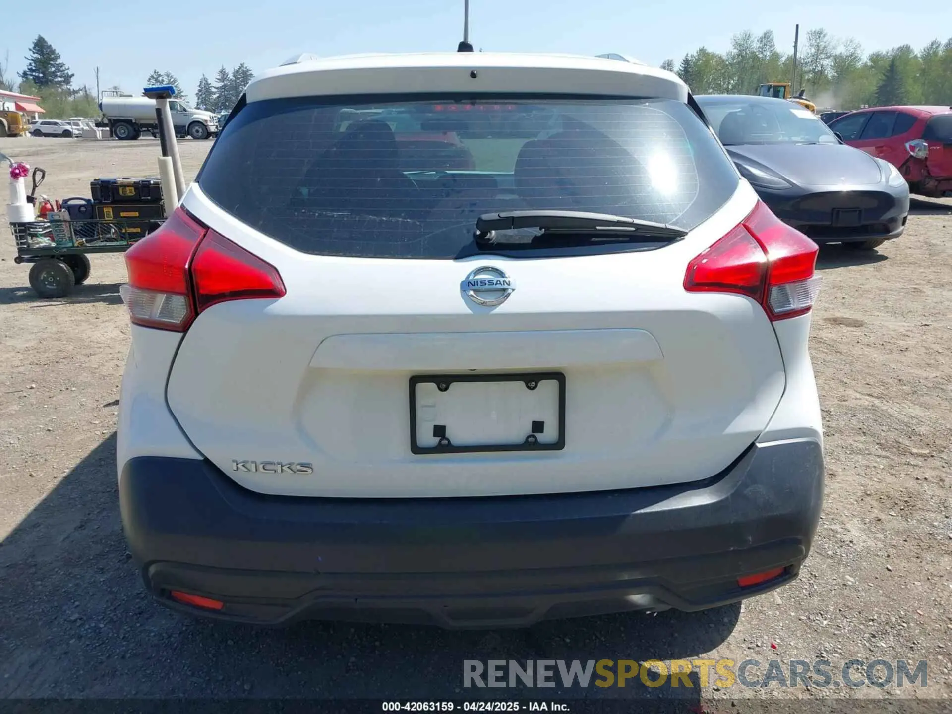 16 fotografías del automóvil dañado 3N1CP5CU9KL480214 NISSAN KICKS 2019