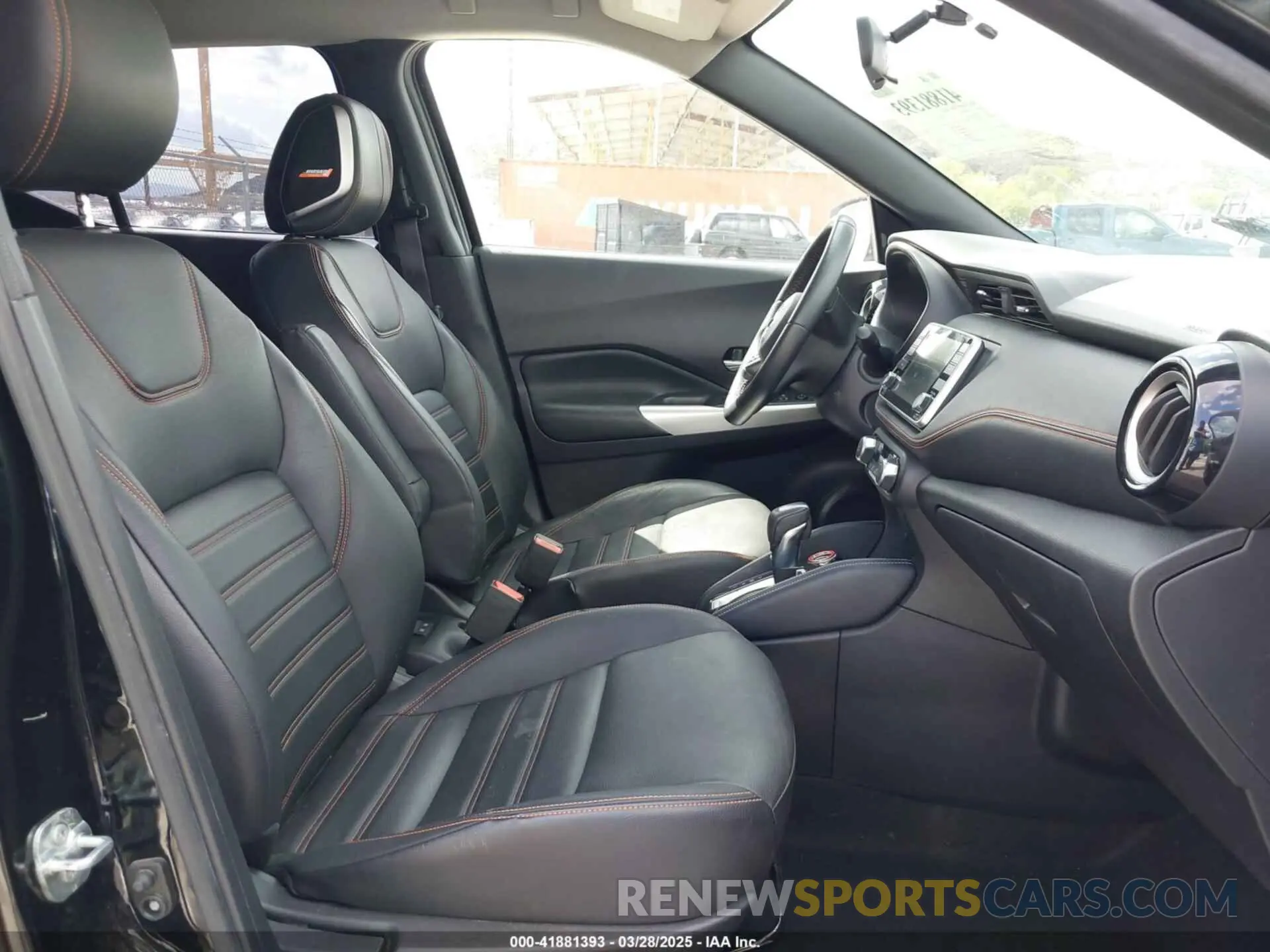 5 fotografías del automóvil dañado 3N1CP5CU9KL511266 NISSAN KICKS 2019