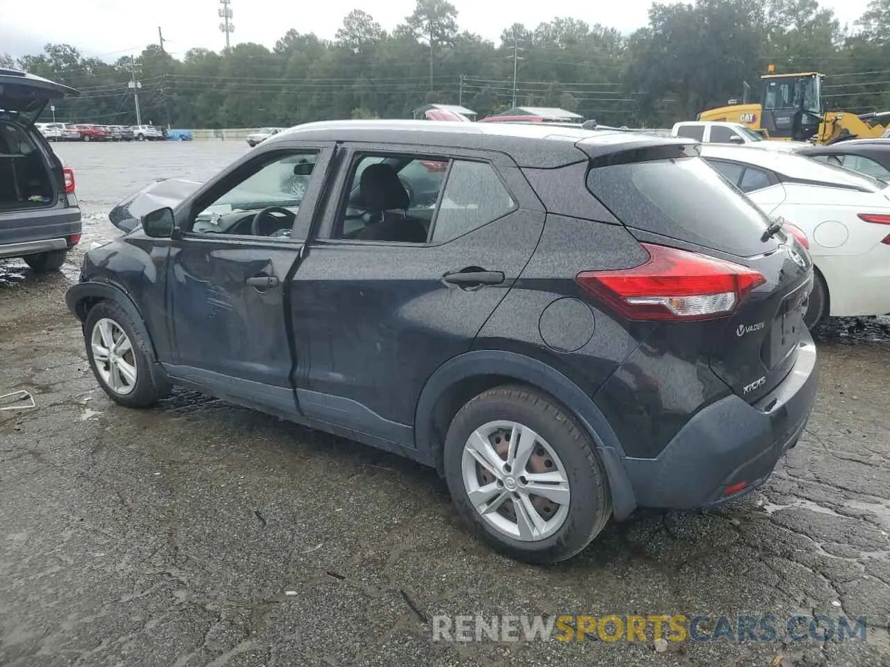 2 fotografías del automóvil dañado 3N1CP5CU9KL530965 NISSAN KICKS 2019