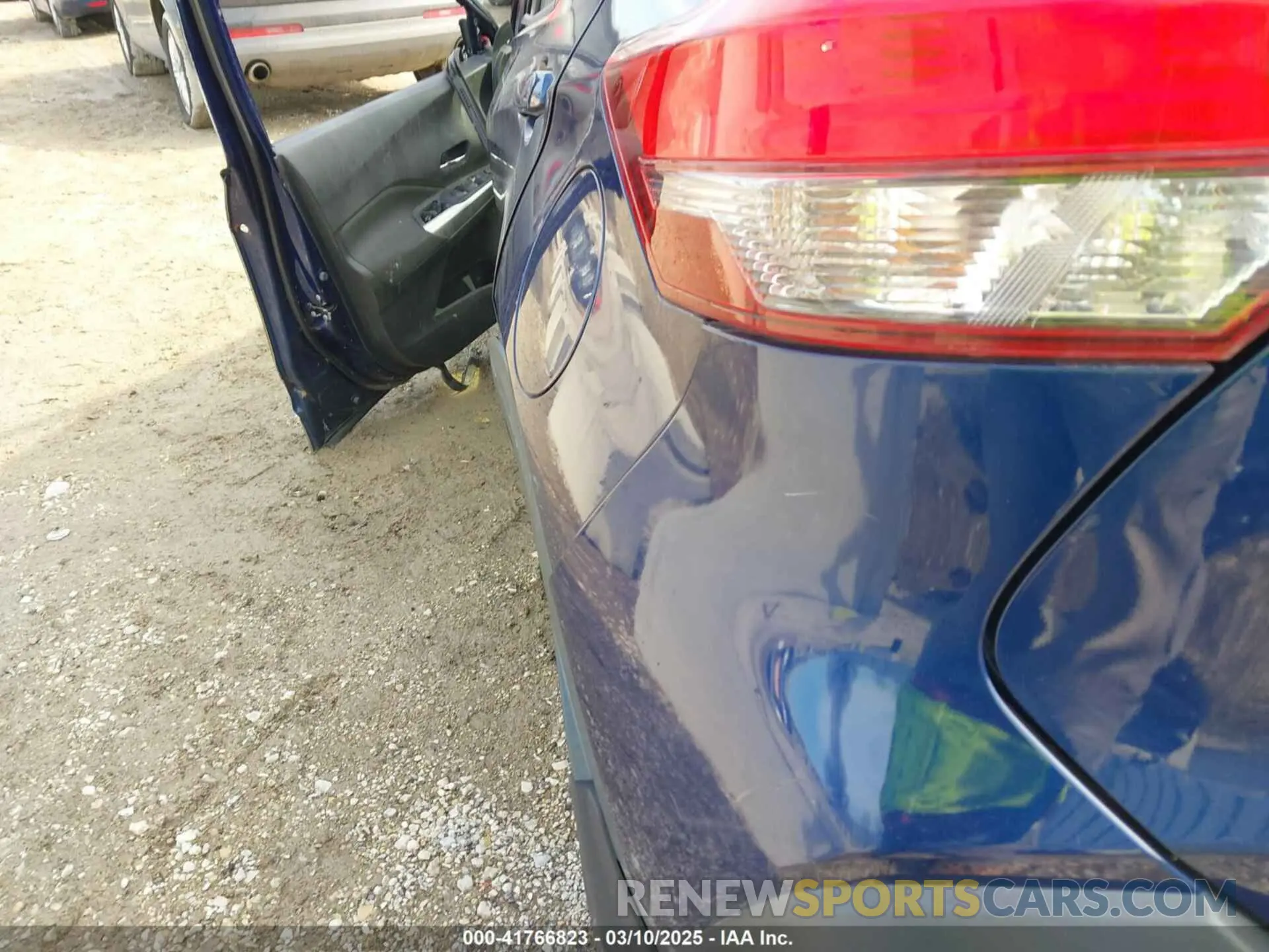 20 fotografías del automóvil dañado 3N1CP5CU9KL537043 NISSAN KICKS 2019