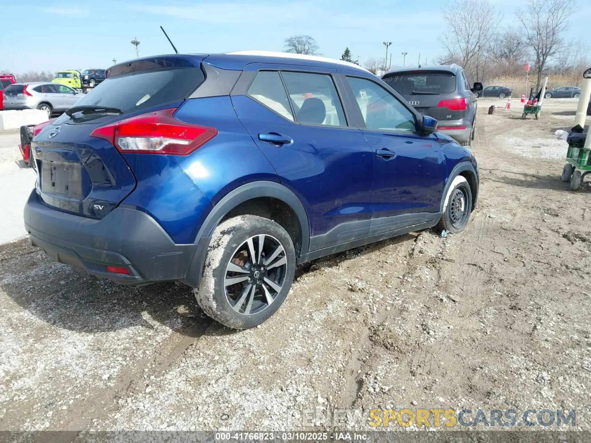 4 fotografías del automóvil dañado 3N1CP5CU9KL537043 NISSAN KICKS 2019