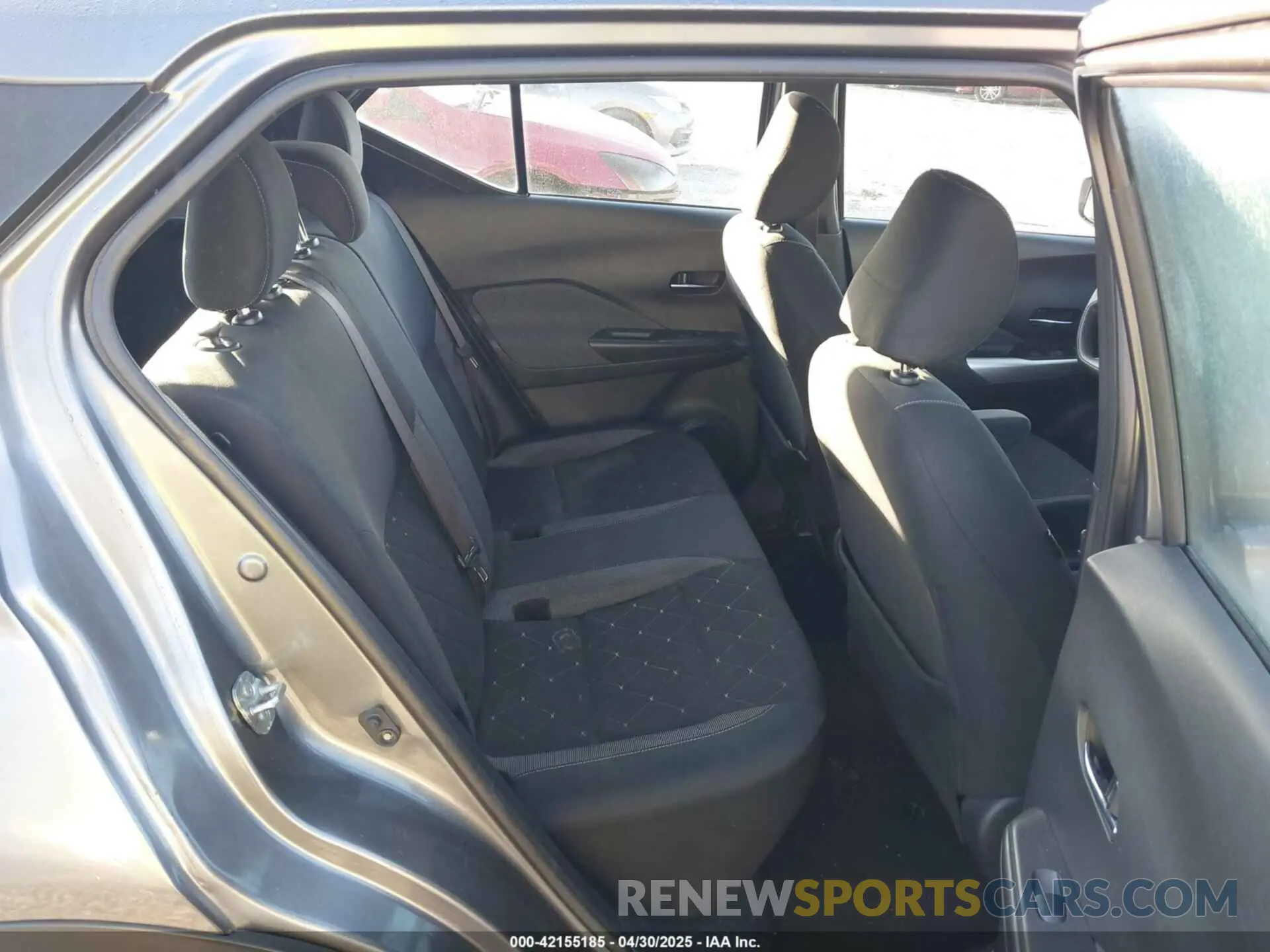 8 fotografías del automóvil dañado 3N1CP5CU9KL552626 NISSAN KICKS 2019