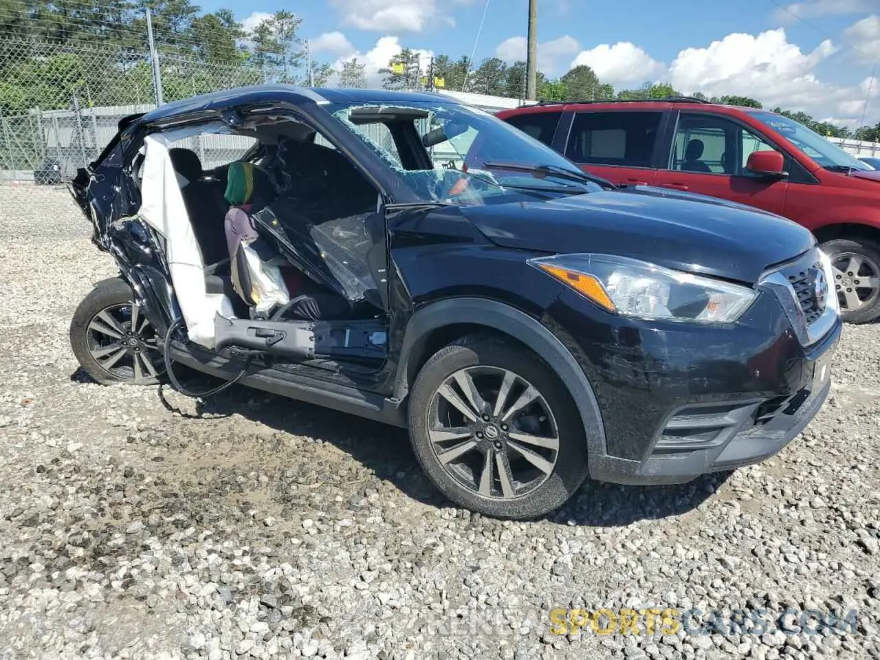 4 fotografías del automóvil dañado 3N1CP5CU9KL552822 NISSAN KICKS 2019