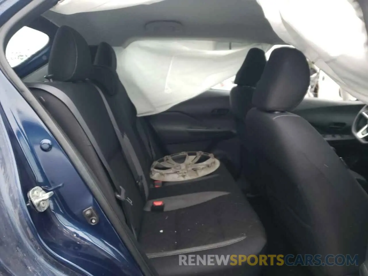 11 fotografías del automóvil dañado 3N1CP5CU9KL567269 NISSAN KICKS 2019