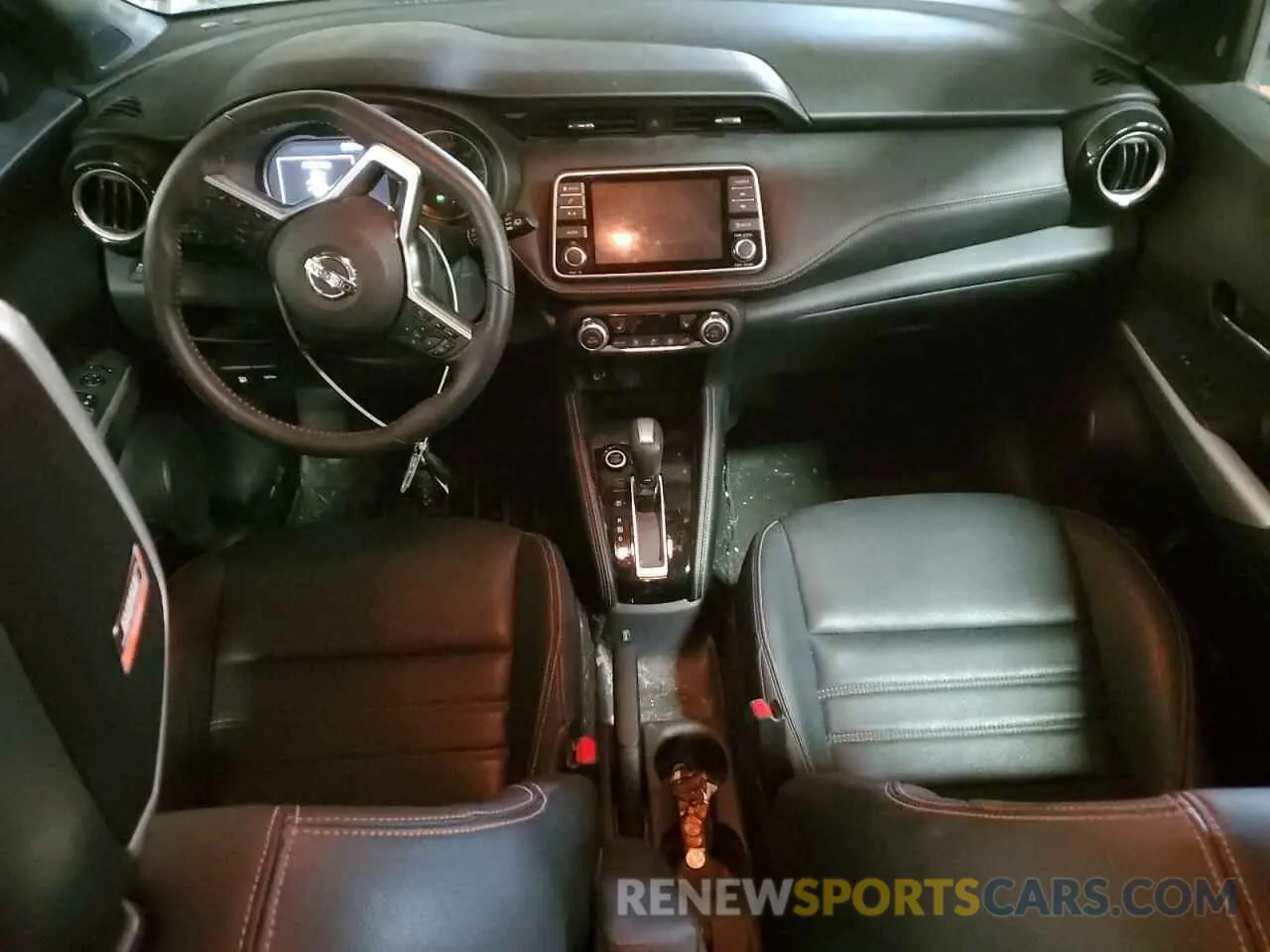 8 fotografías del automóvil dañado 3N1CP5CU9KL568115 NISSAN KICKS 2019