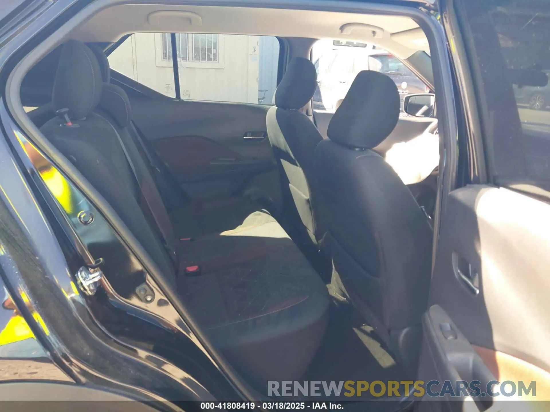 8 fotografías del automóvil dañado 3N1CP5CUXKL481856 NISSAN KICKS 2019