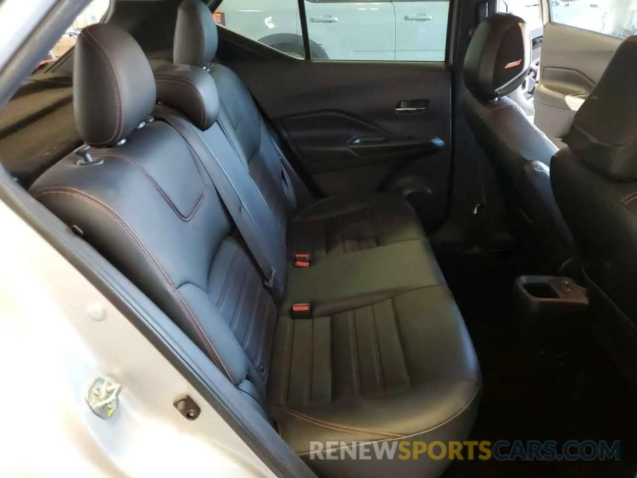 12 fotografías del automóvil dañado 3N1CP5CUXKL533227 NISSAN KICKS 2019