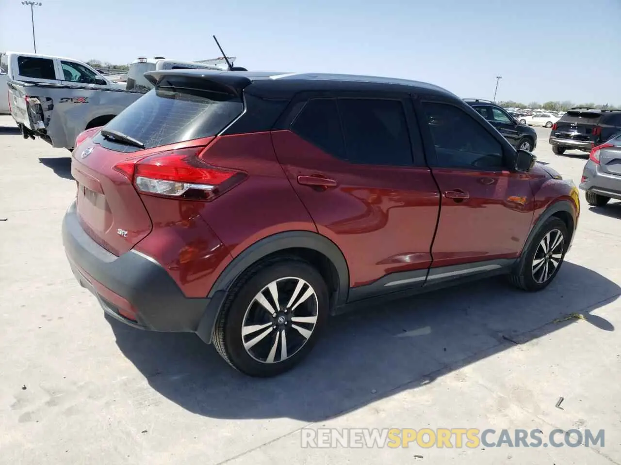 3 fotografías del automóvil dañado 3N1CP5CUXKL536502 NISSAN KICKS 2019