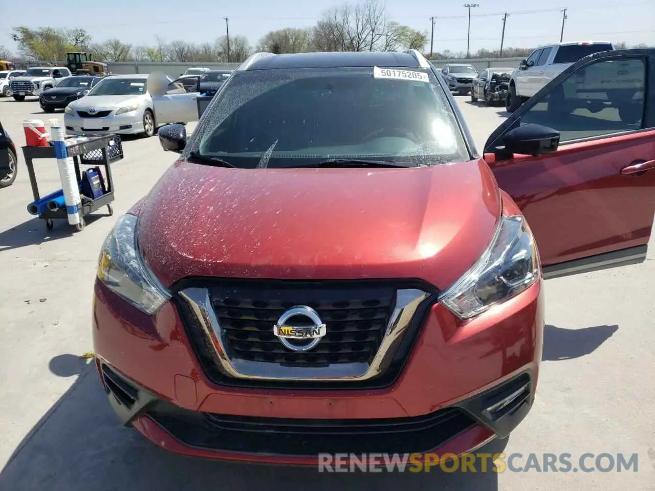 5 fotografías del automóvil dañado 3N1CP5CUXKL536502 NISSAN KICKS 2019