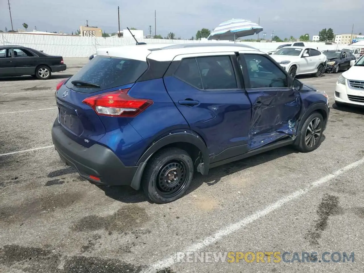 3 fotografías del automóvil dañado 3N1CP5CUXKL567989 NISSAN KICKS 2019