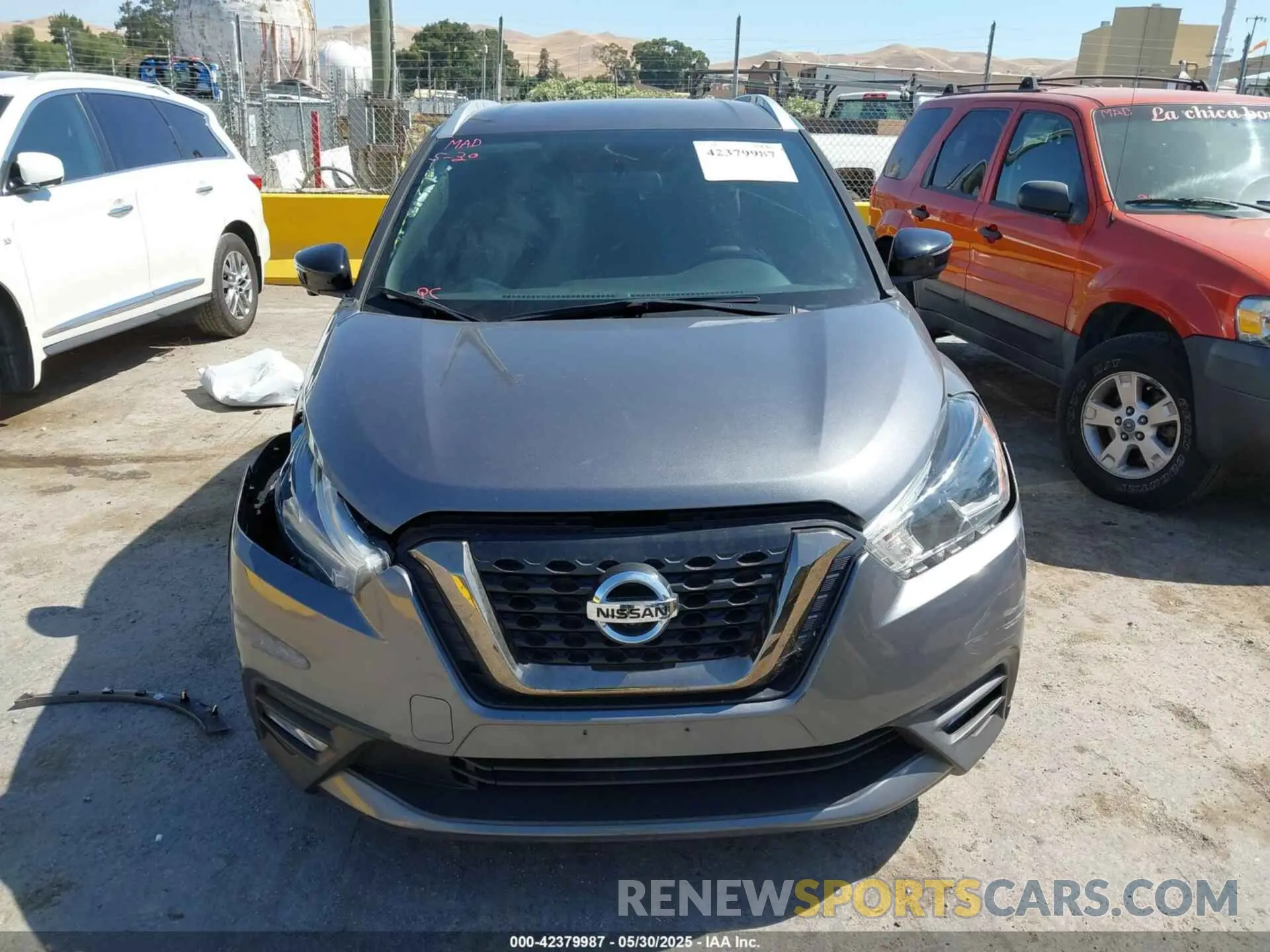 12 fotografías del automóvil dañado 3N1CP5CUXKL569256 NISSAN KICKS 2019