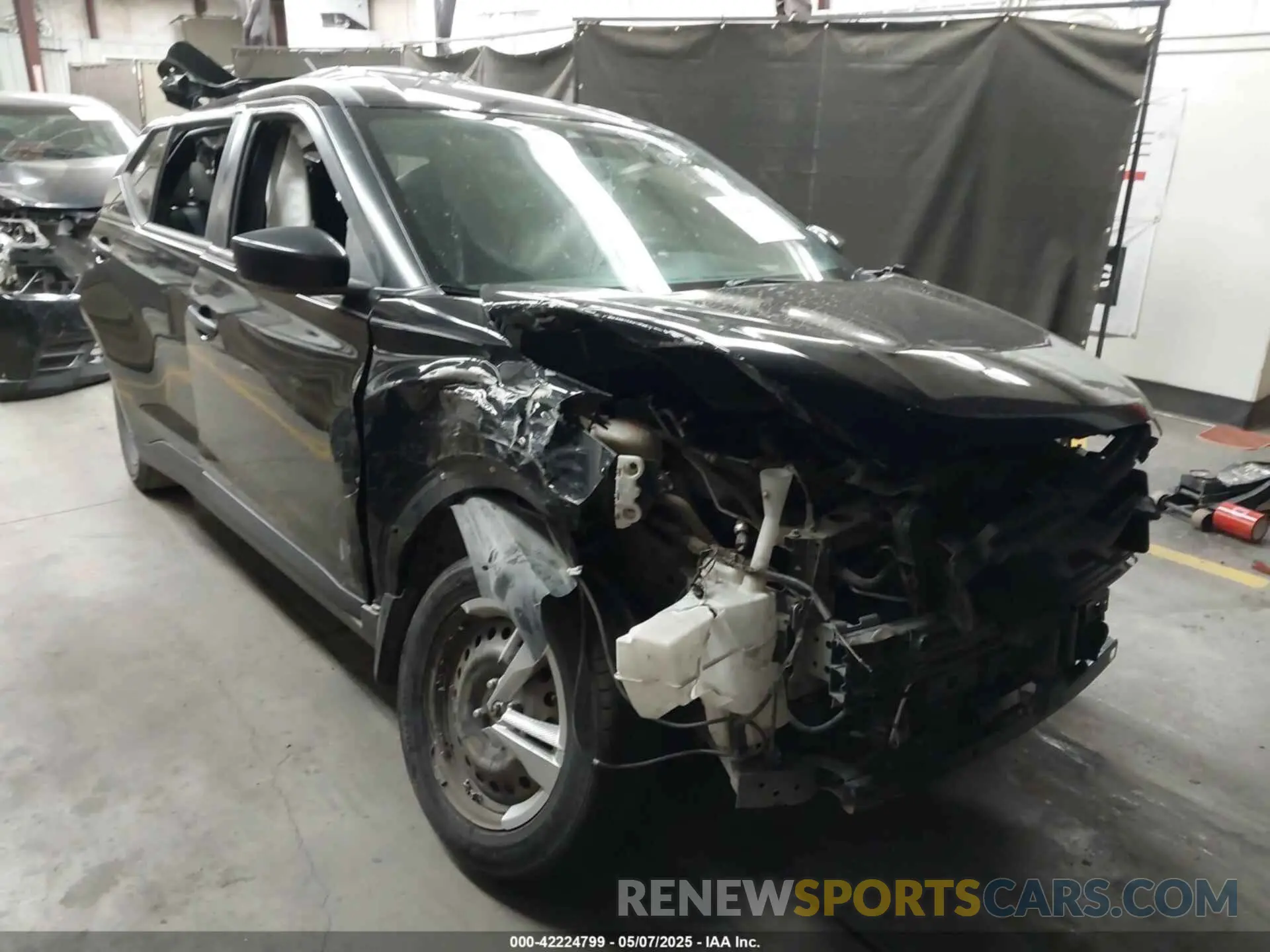 1 fotografías del automóvil dañado 3N1CP5BV0LL501964 NISSAN KICKS 2020