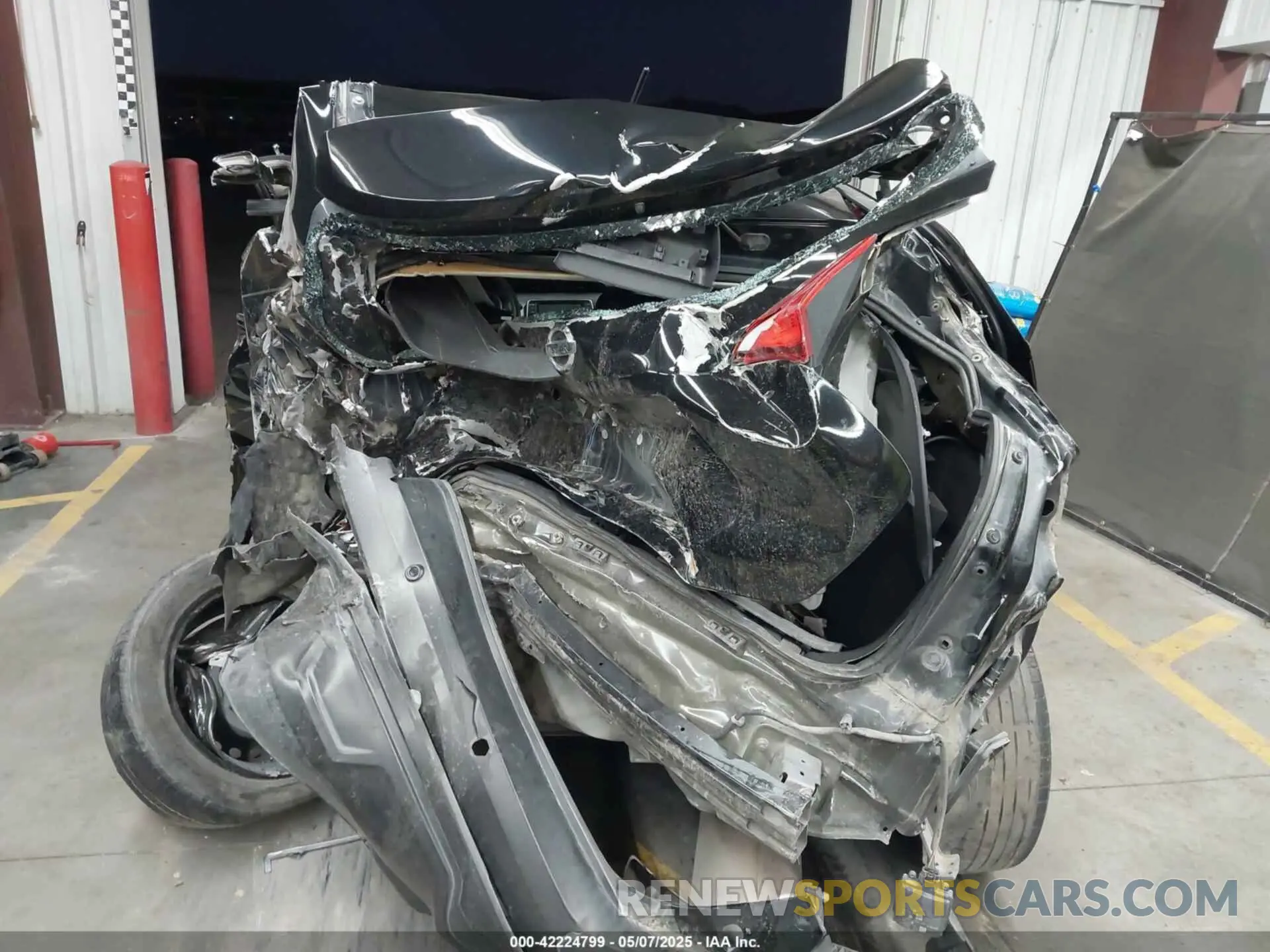 16 fotografías del automóvil dañado 3N1CP5BV0LL501964 NISSAN KICKS 2020