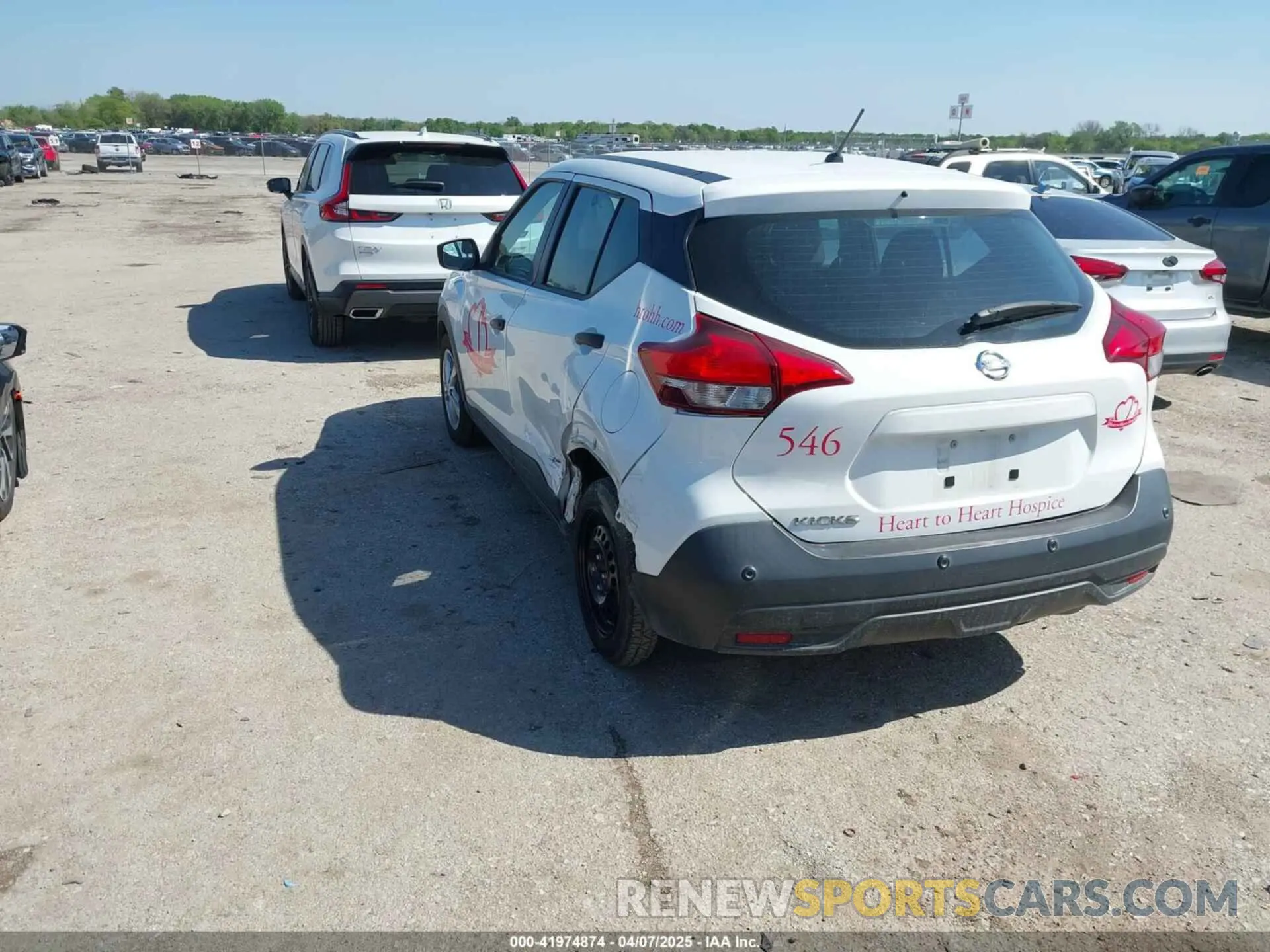 3 fotografías del automóvil dañado 3N1CP5BV0LL529635 NISSAN KICKS 2020