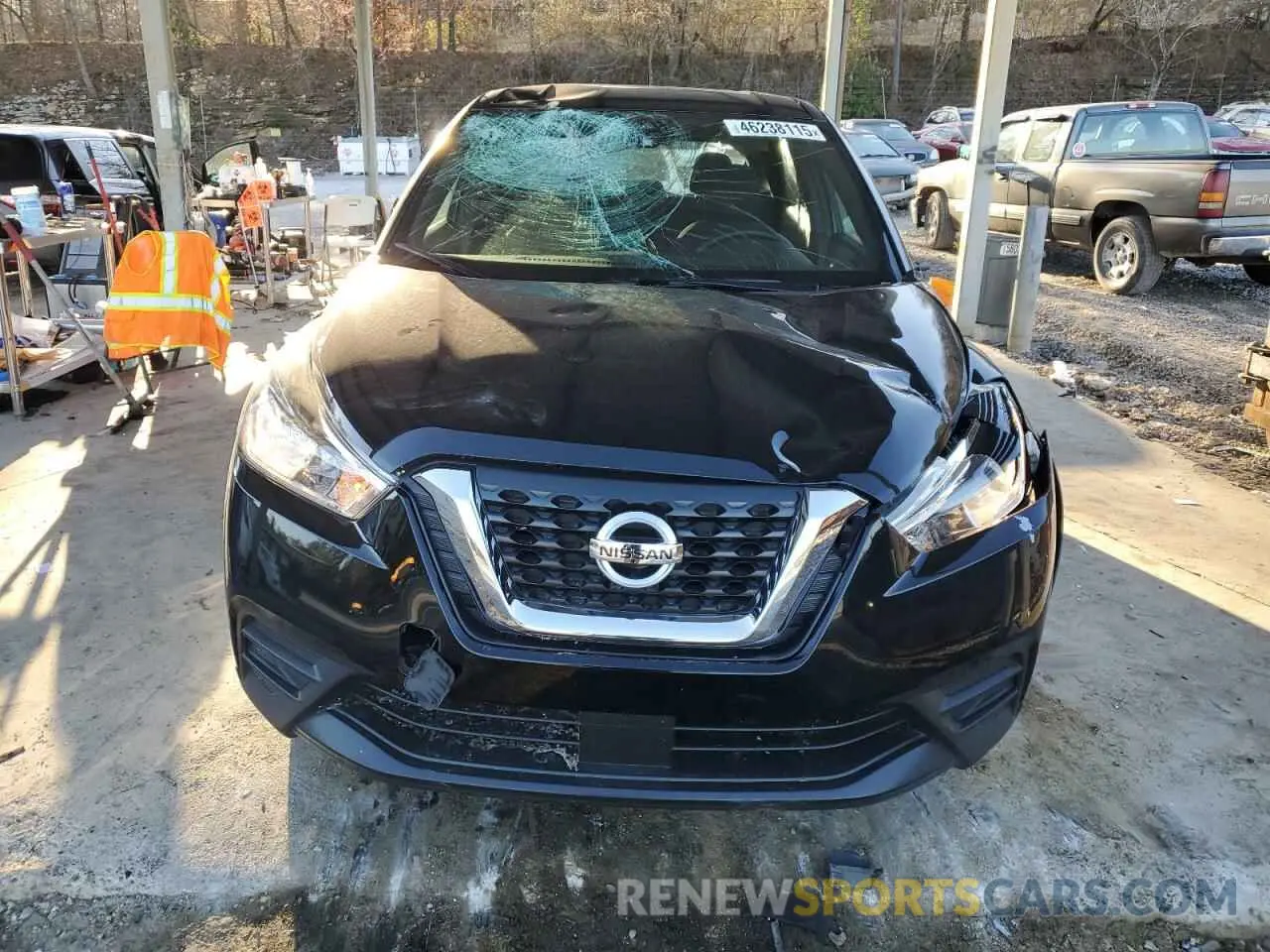 5 fotografías del automóvil dañado 3N1CP5BV1LL482051 NISSAN KICKS 2020