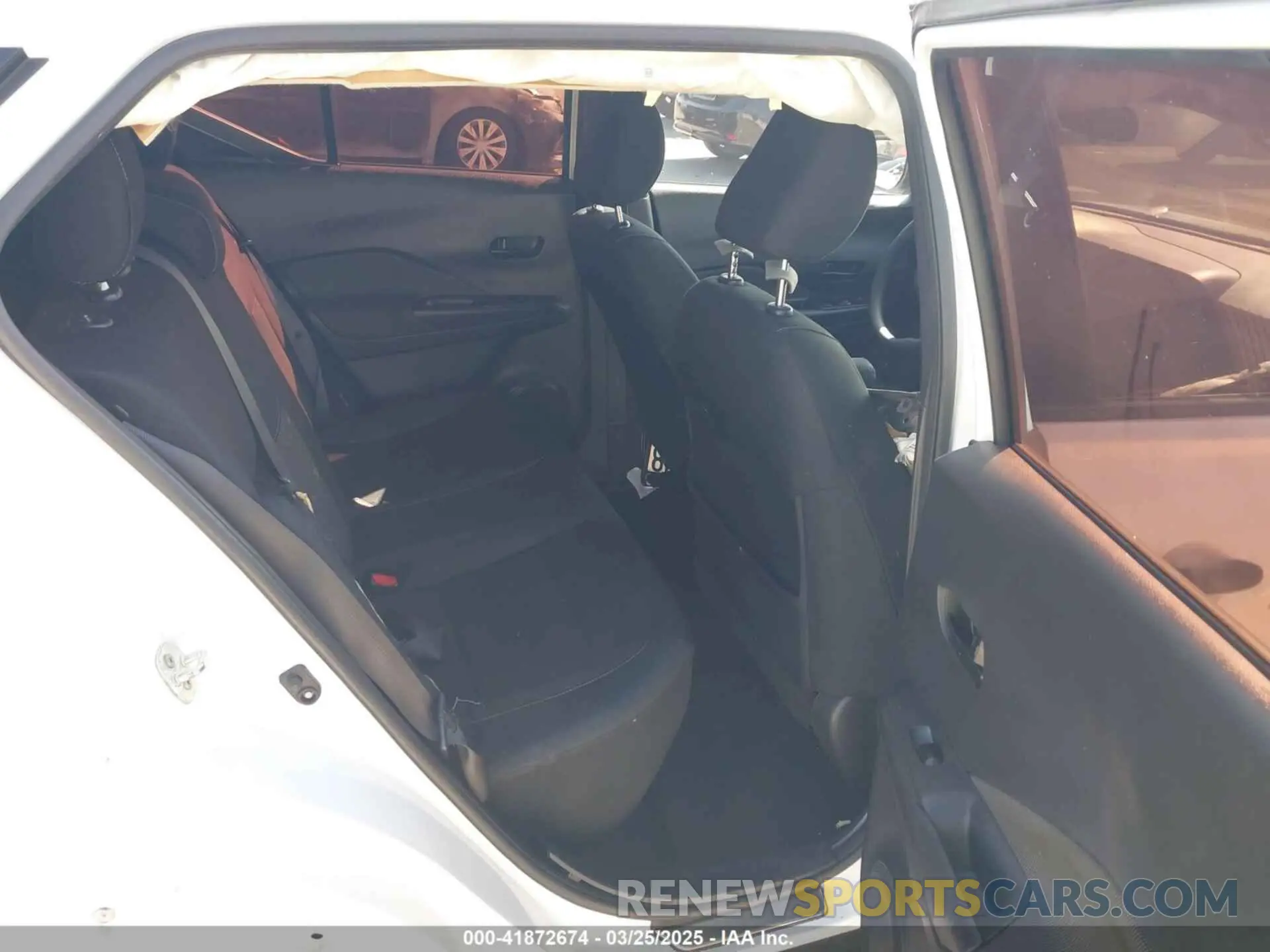 8 fotografías del automóvil dañado 3N1CP5BV1LL503321 NISSAN KICKS 2020