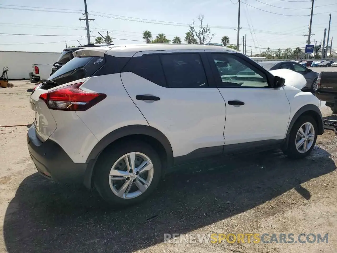 3 fotografías del automóvil dañado 3N1CP5BV1LL542944 NISSAN KICKS 2020