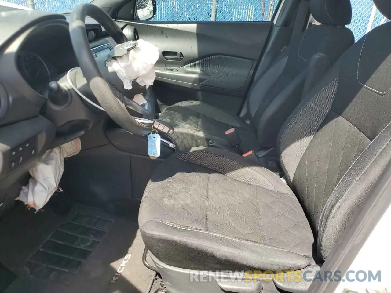 7 fotografías del automóvil dañado 3N1CP5BV1LL542944 NISSAN KICKS 2020