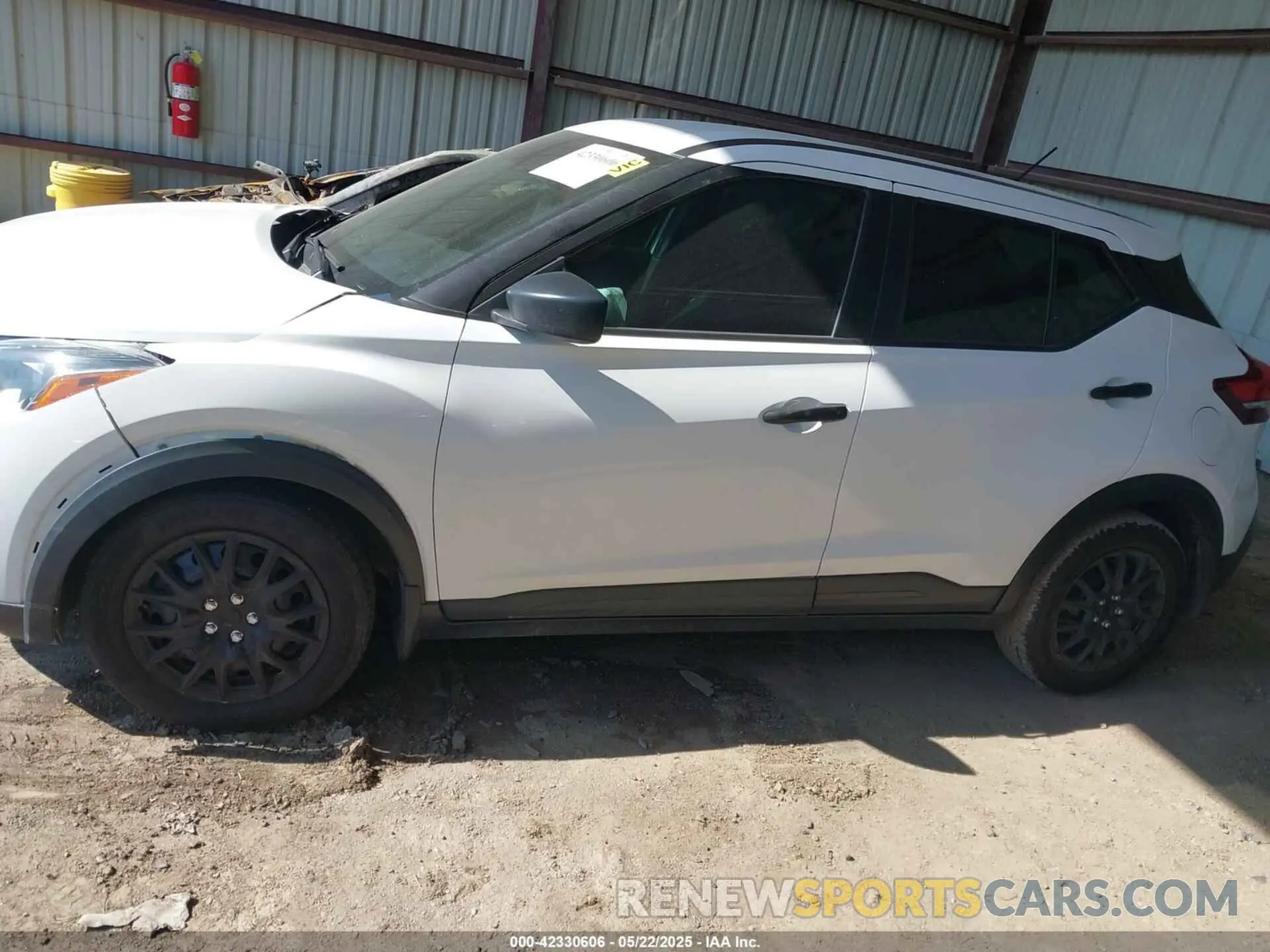 14 fotografías del automóvil dañado 3N1CP5BV1LL555516 NISSAN KICKS 2020