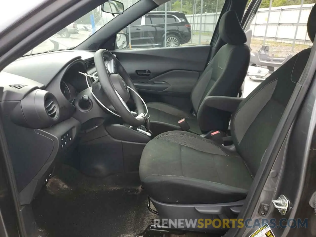 7 fotografías del automóvil dañado 3N1CP5BV1LL560358 NISSAN KICKS 2020