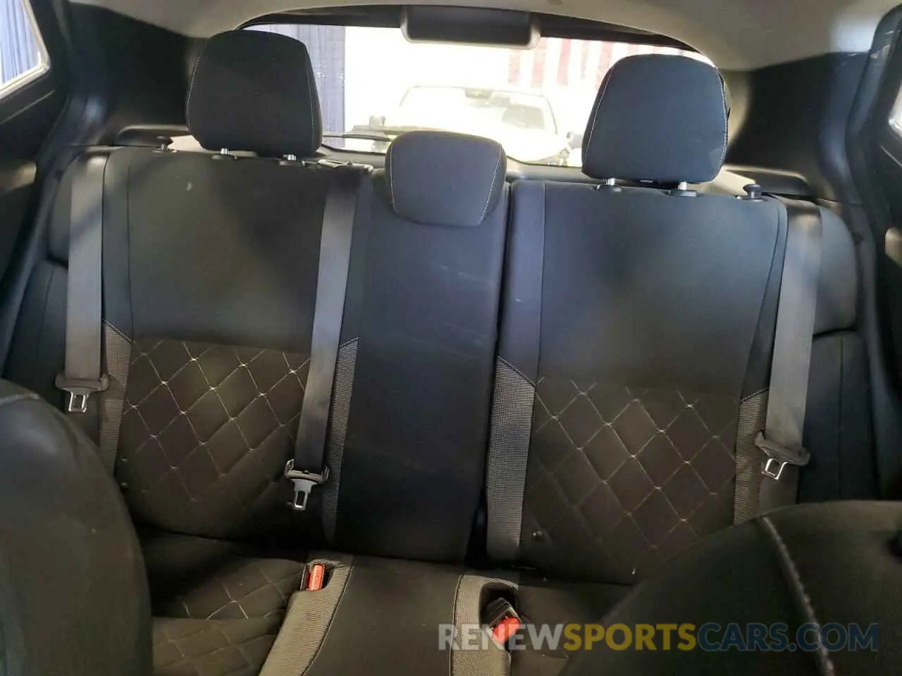 10 fotografías del automóvil dañado 3N1CP5BV2LL532472 NISSAN KICKS 2020