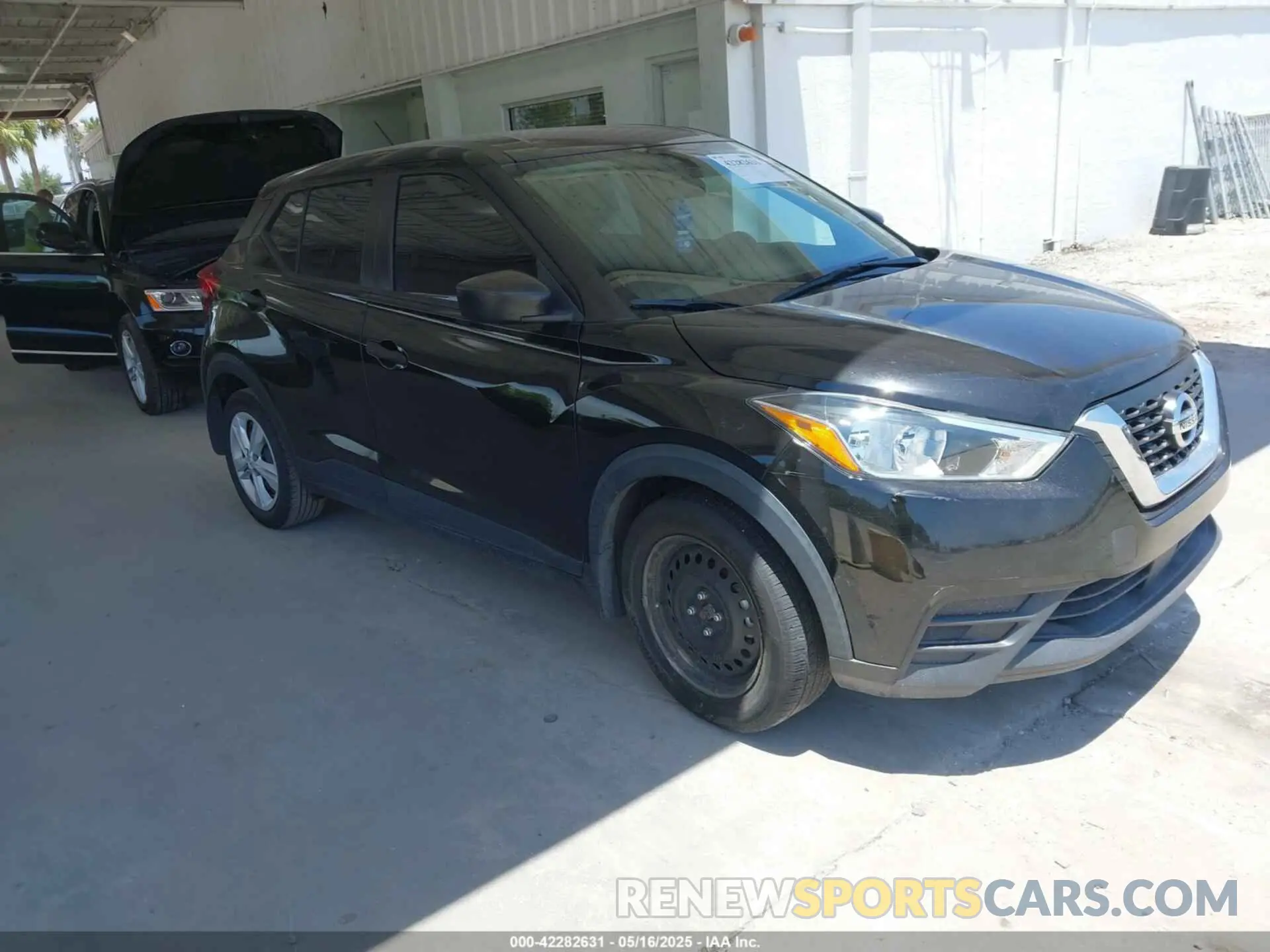 1 fotografías del automóvil dañado 3N1CP5BV2LL549918 NISSAN KICKS 2020