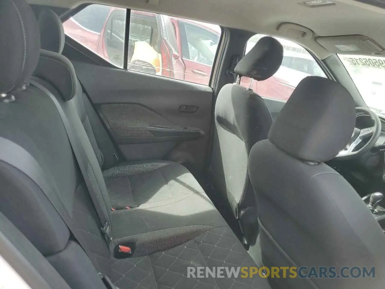 11 fotografías del automóvil dañado 3N1CP5BV2LL552611 NISSAN KICKS 2020