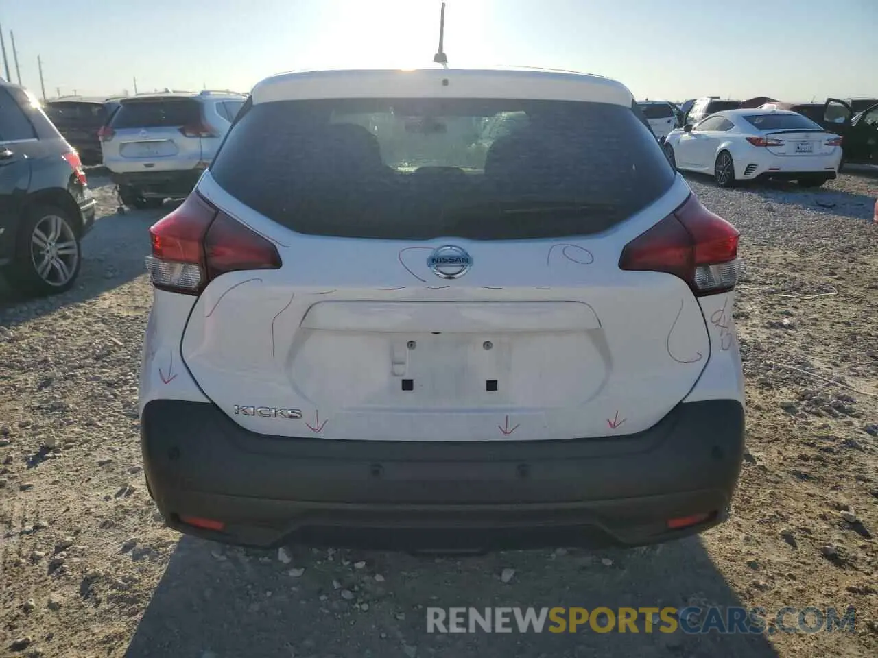 6 fotografías del automóvil dañado 3N1CP5BV3LL504308 NISSAN KICKS 2020