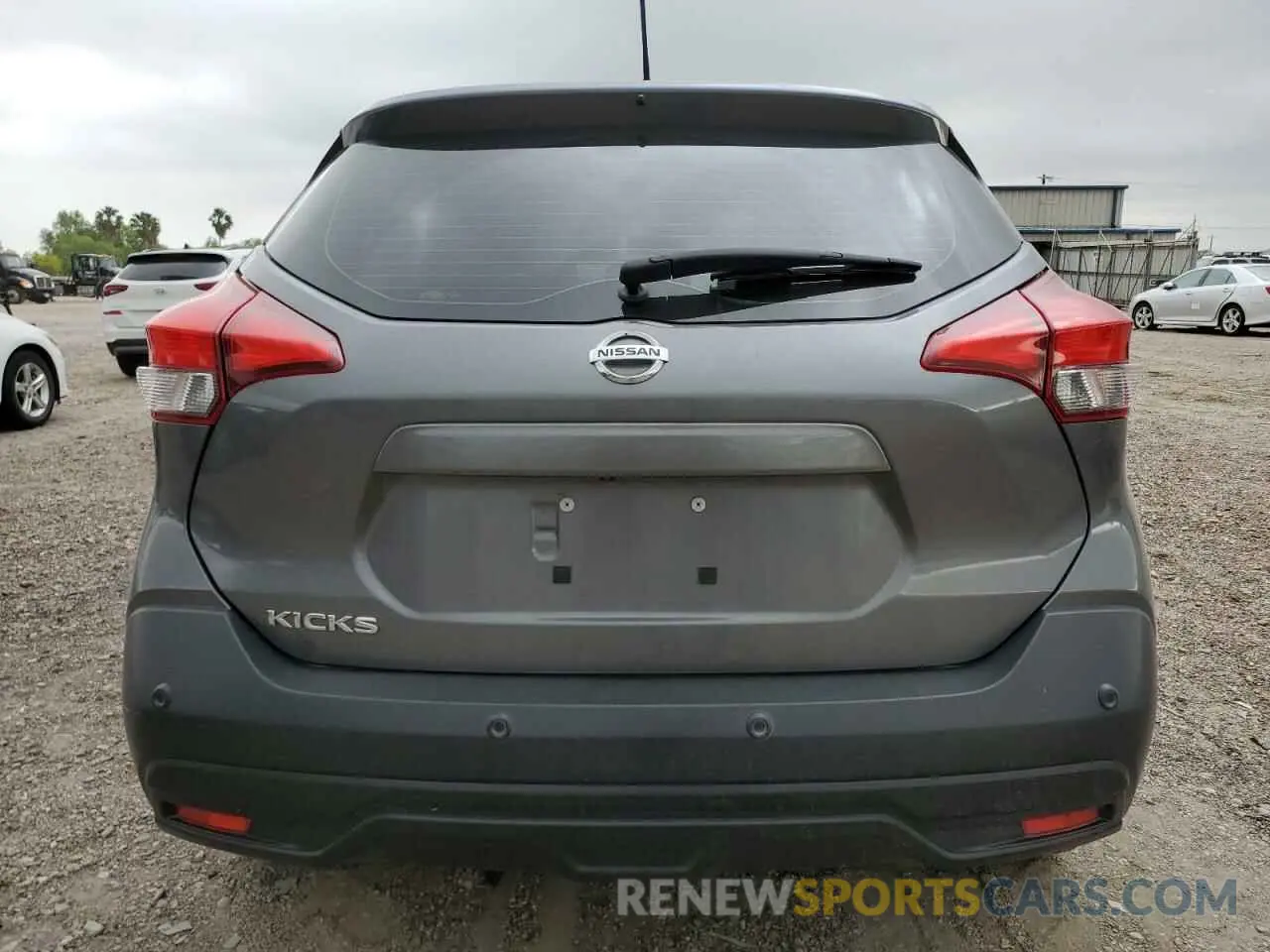 6 fotografías del automóvil dañado 3N1CP5BV3LL564590 NISSAN KICKS 2020