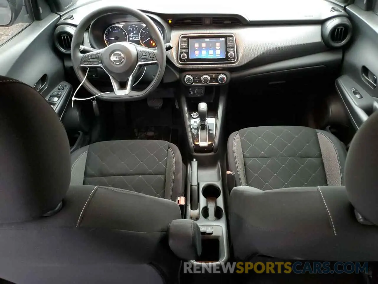 8 fotografías del automóvil dañado 3N1CP5BV3LL564590 NISSAN KICKS 2020