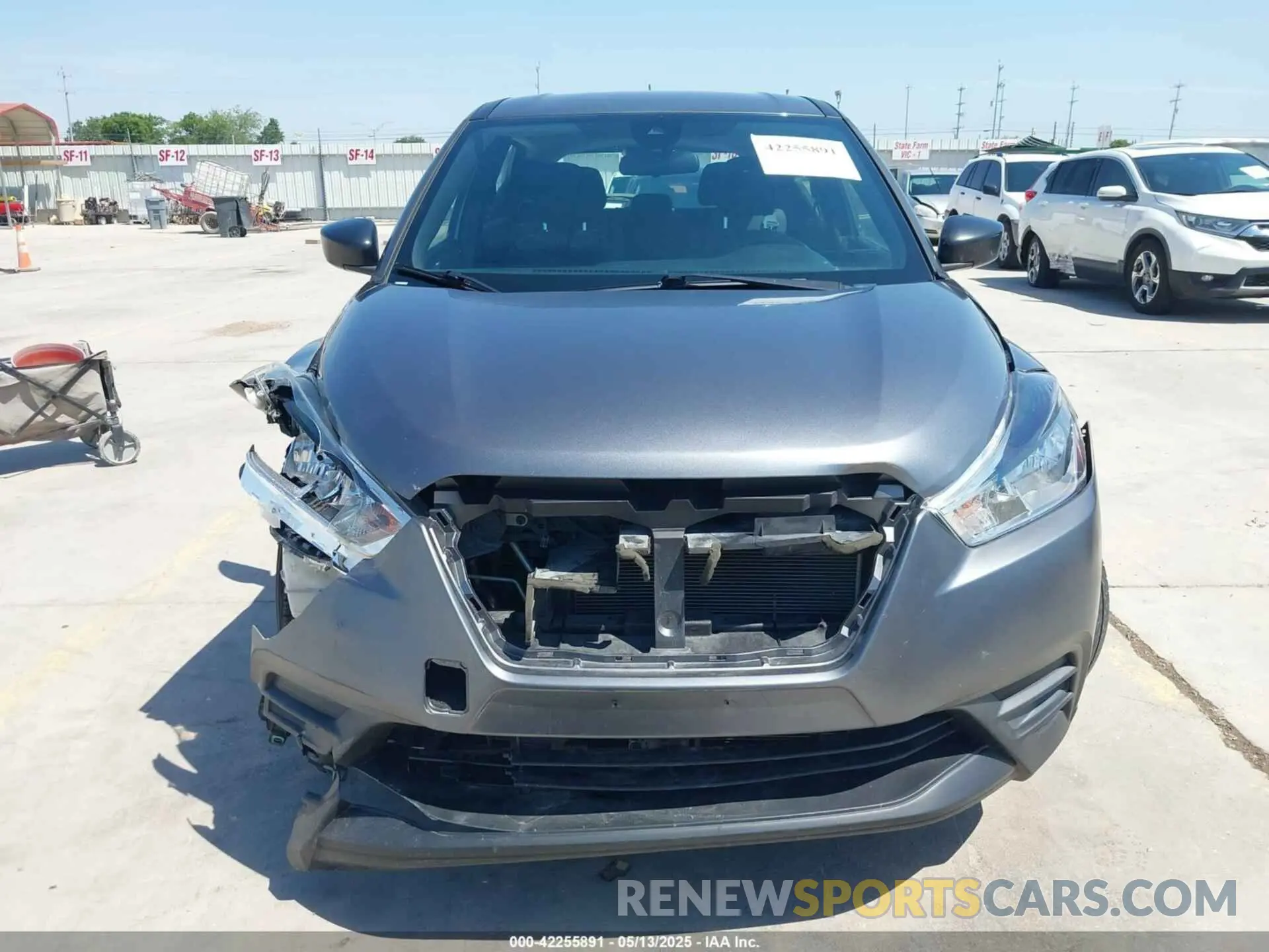 13 fotografías del automóvil dañado 3N1CP5BV4LL512403 NISSAN KICKS 2020