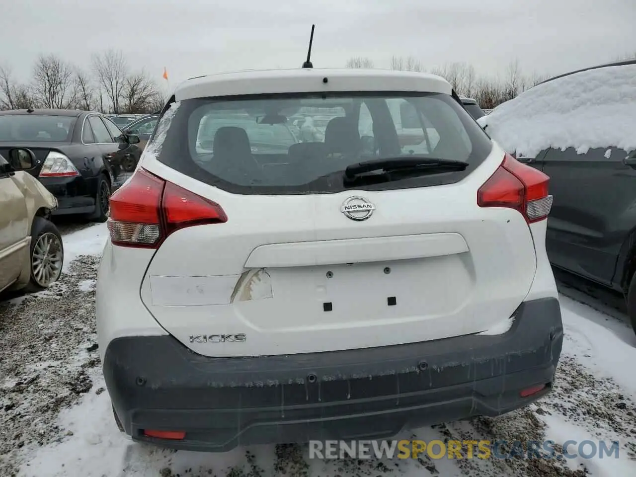 6 fotografías del automóvil dañado 3N1CP5BV4LL517780 NISSAN KICKS 2020