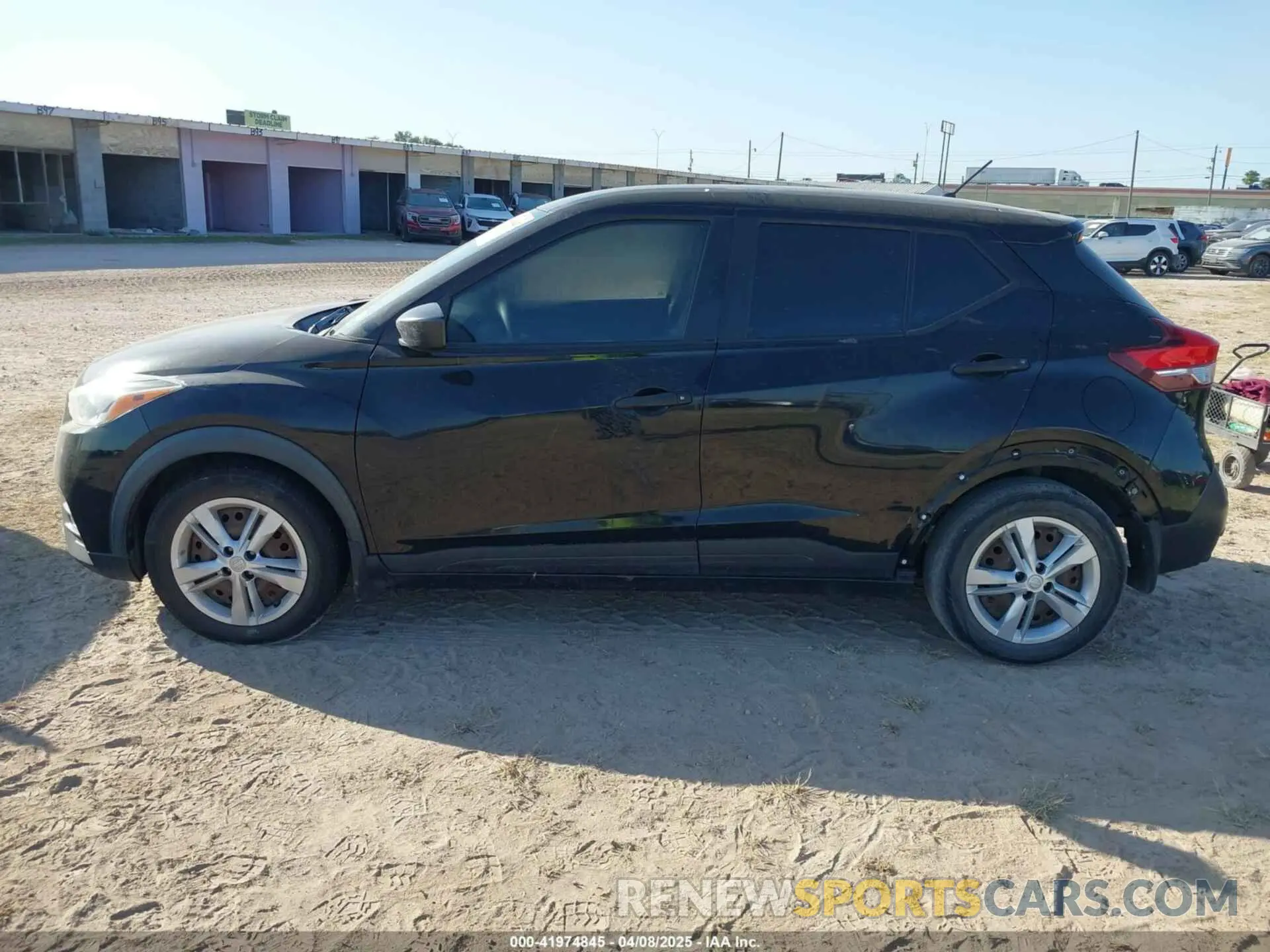 14 fotografías del automóvil dañado 3N1CP5BV6LL533723 NISSAN KICKS 2020